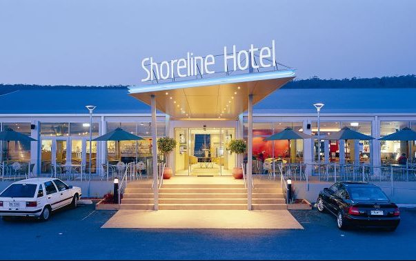 Shoreline Hotel